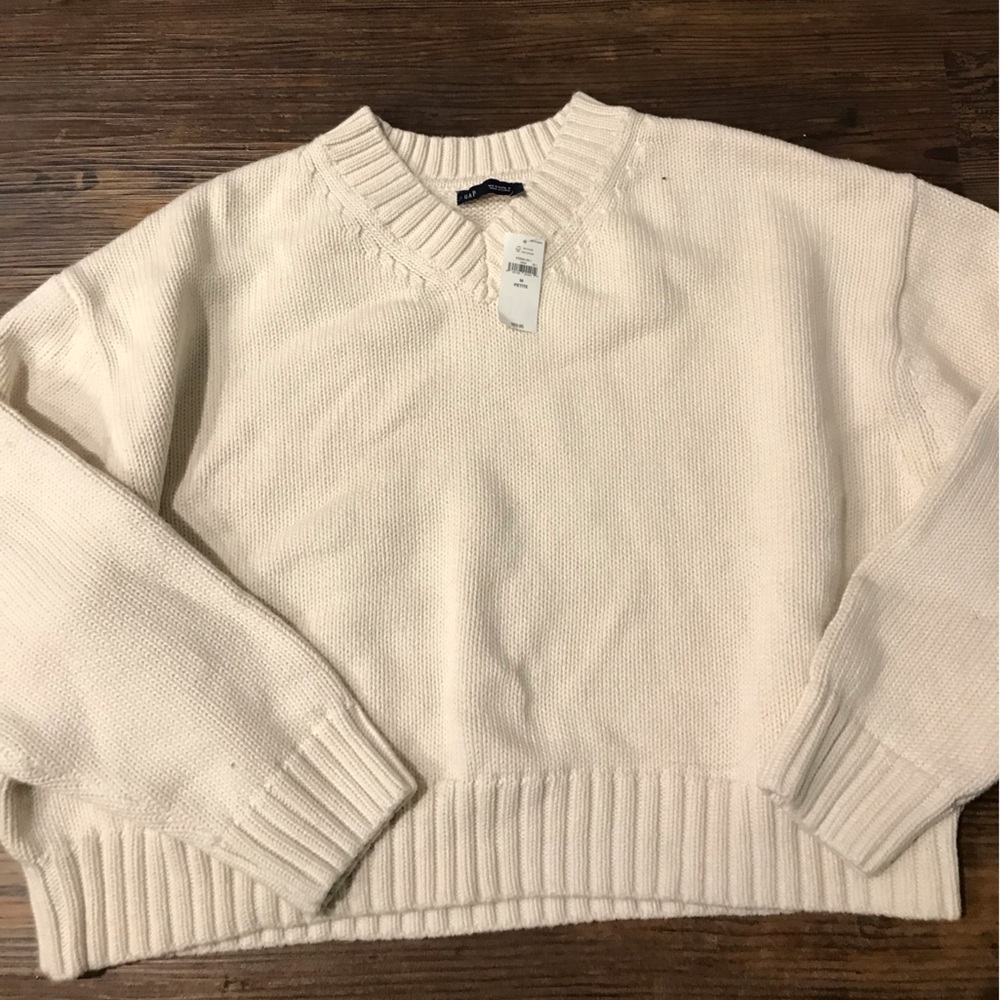 Cropped sweater womens M